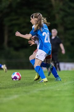 Bild 21 - wCJ VfL Pinneberg - Hamburger SV : Ergebnis: 0:6